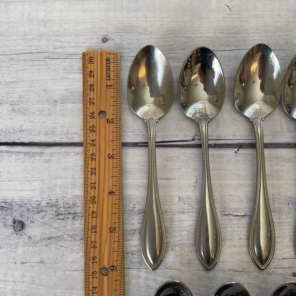 Oneida Stainless Flatware American Harmony 64 Pieces Place Setting for 12